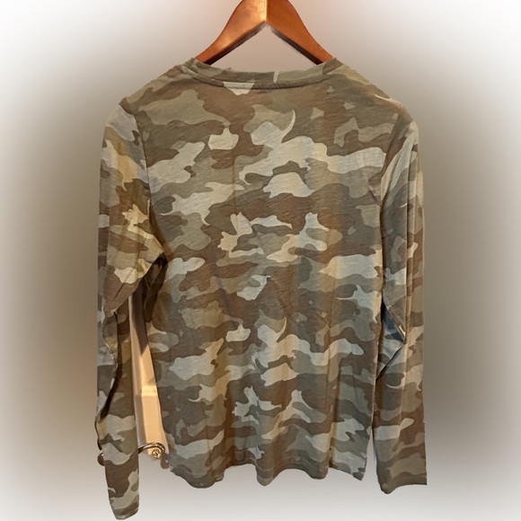 Sonoma long sleeve Camo top (NWOT) - Picture 2 of 3